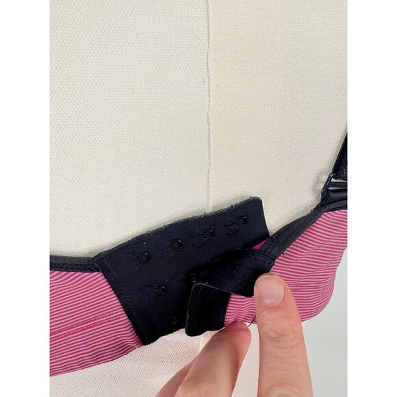 Lululemon Ta Ta Tamer II Sports Bra 36DD Wee Stripe Jewelled Magenta Pink - Picture 11 of 12